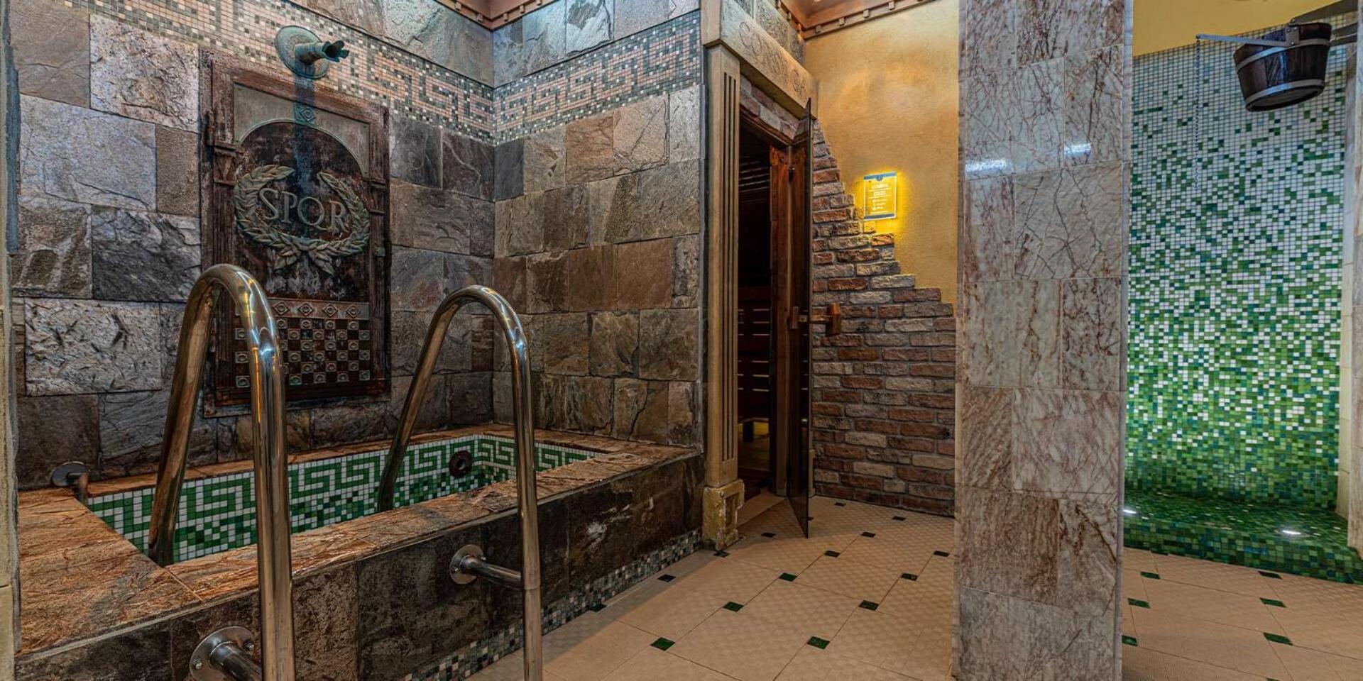 Privilege - Empire Hotels Group Kosice Bagian luar foto
